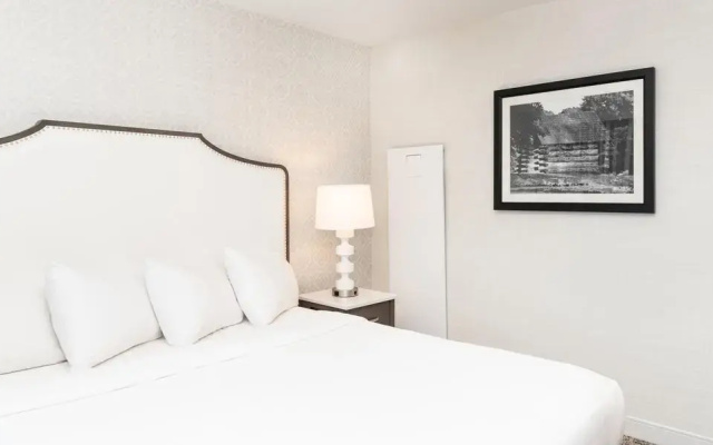 photo 4 of Embassy Suites by Hilton Philadelphia Valley Forge