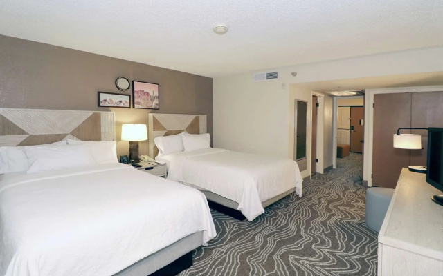 photo 3 of Embassy Suites Phoenix - Tempe