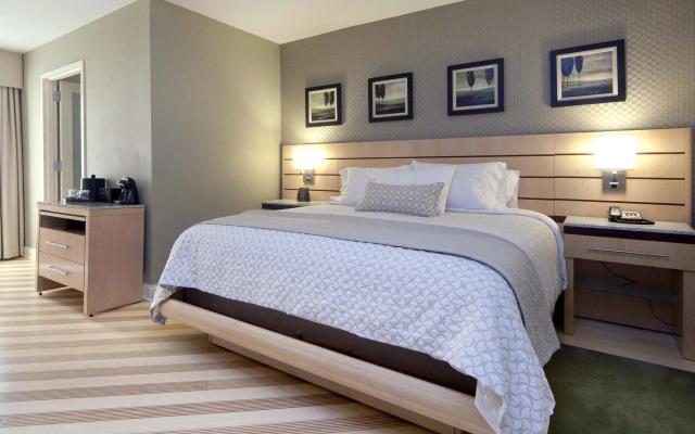 photo 4 of Embassy Suites by Hilton Raleigh Durham Airport Brier Creek