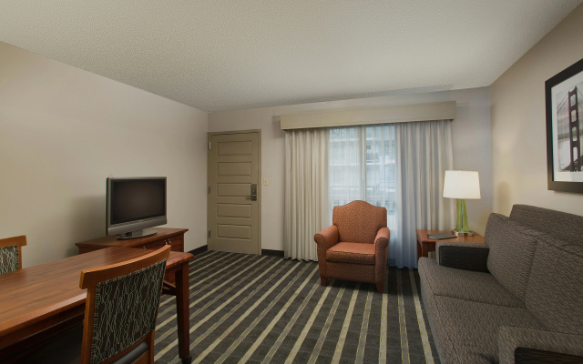 photo 3 of Embassy Suites by Hilton San Francisco Airport Waterfront