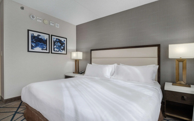 photo 4 of Embassy Suites by Hilton Seattle Bellevue