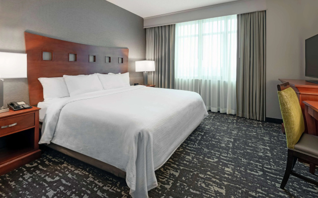 photo 4 of Embassy Suites by Hilton St. Louis St. Charles