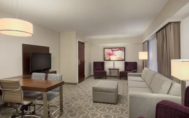 photo 4 of Embassy Suites by Hilton Washington DC Georgetown