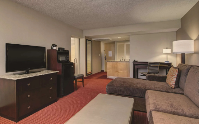 photo 2 of Embassy Suites West Palm Beach
