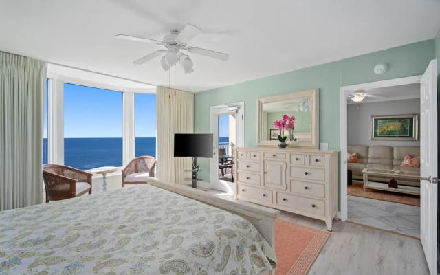 photo 5 of Emerald Beach 2325