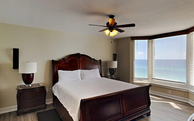 photo 4 of Emerald Beach by Southern Vacation Rentals