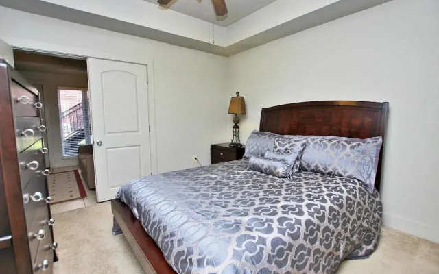 photo 3 of Emerald Greens 1102 - 1 Br condo