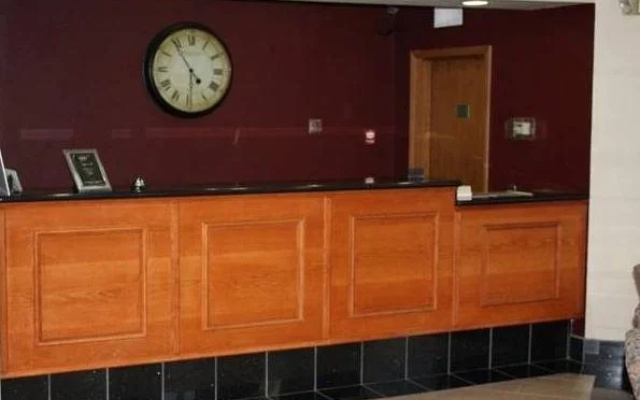 photo 2 of Emerald Inn