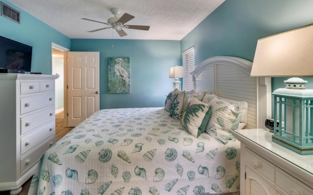 photo 5 of Emerald Isle #104