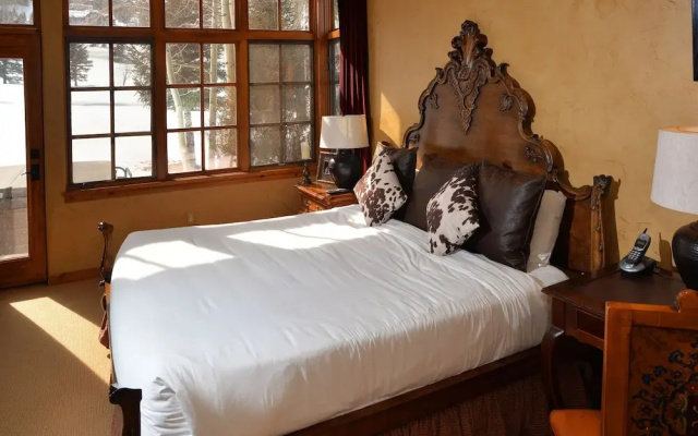 photo 4 of Enclave #193 3 Bedroom Home by RedAwning