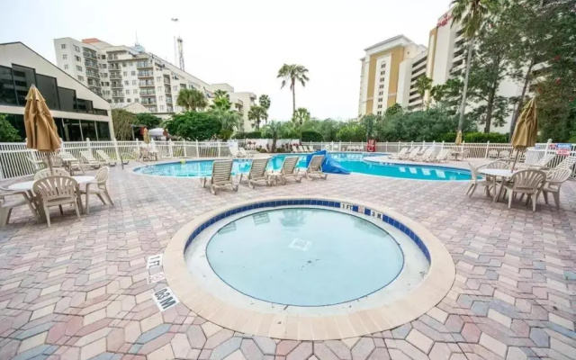 photo 3 of Enclave Apartments at International Drive