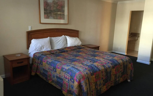 photo 2 of Encore Inn Inglewood