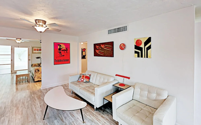 photo 4 of Endless Summer - 2 Br Home