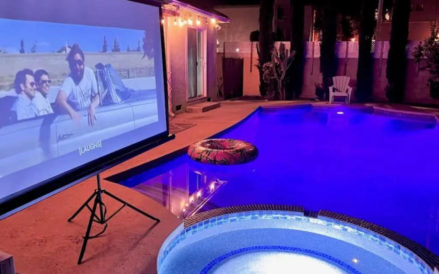 photo 3 of Endless summer in LA *HEATED POOL/HOT TUB/CABANA*