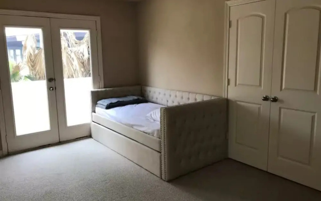 photo 2 of Entire Premium Spacious Luxury Home
