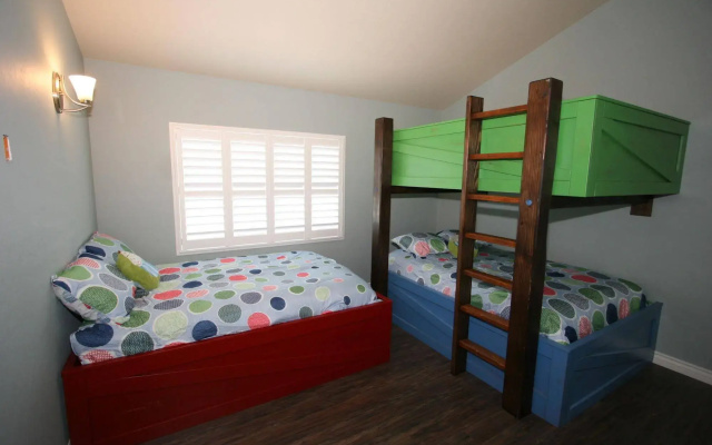 photo 4 of Estate Vacation Homes