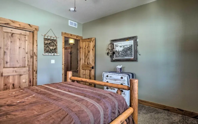 photo 3 of Estes Park House w/ Mtn Views - STR License 3154