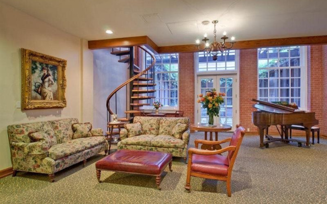 photo 2 of Etta's Place - A Sundance Inn - Bed And Breakfast