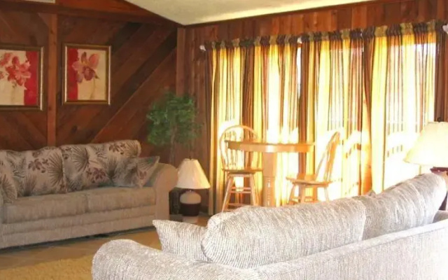 photo 4 of Euclid Home
