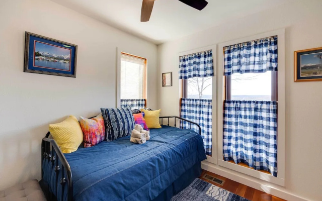 photo 5 of Eureka Springs Vacation Rental Near Beaver Lake!