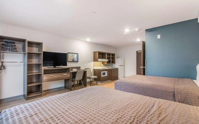 photo 5 of WoodSpring Suites Doral Miami Airport