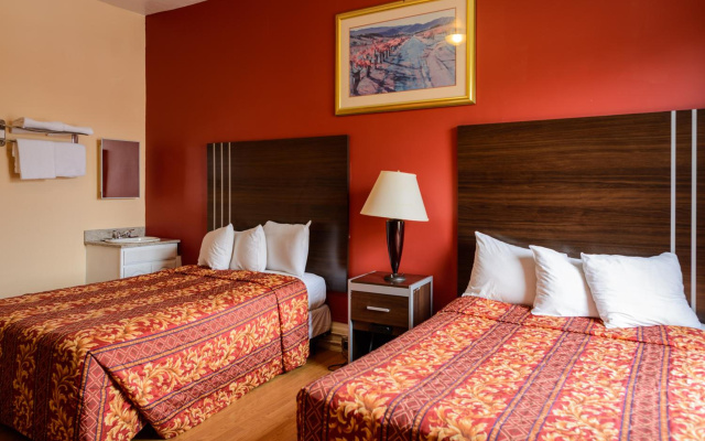 photo 5 of Europa Hotel