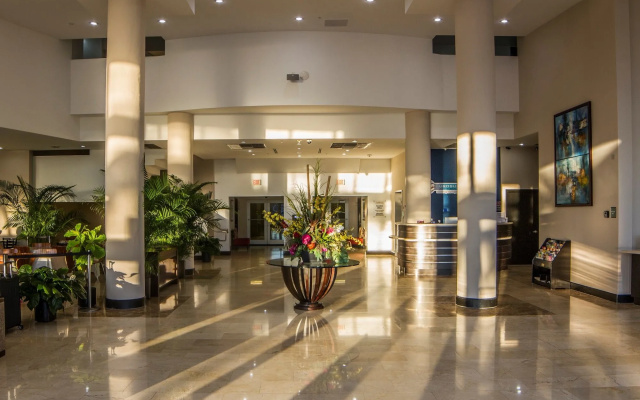 photo 2 of Nuvo Suites Hotel