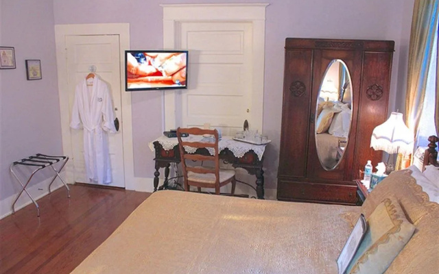 photo 4 of Gardenia Inn