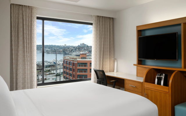 photo 3 of EVEN Hotel Seattle Downtown - Lake Union by IHG