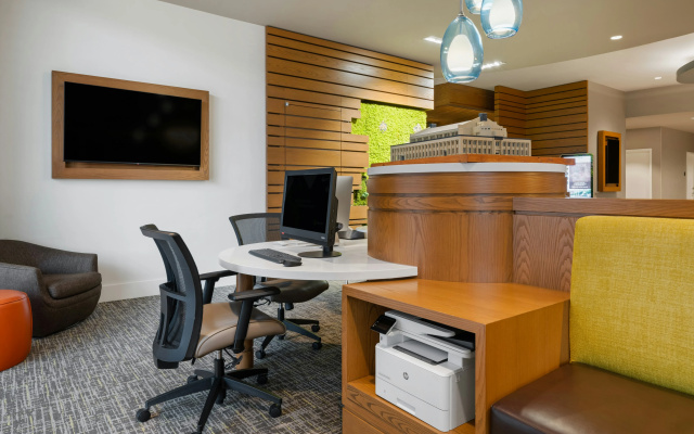 photo 4 of EVEN Hotel Seattle Downtown - Lake Union by IHG