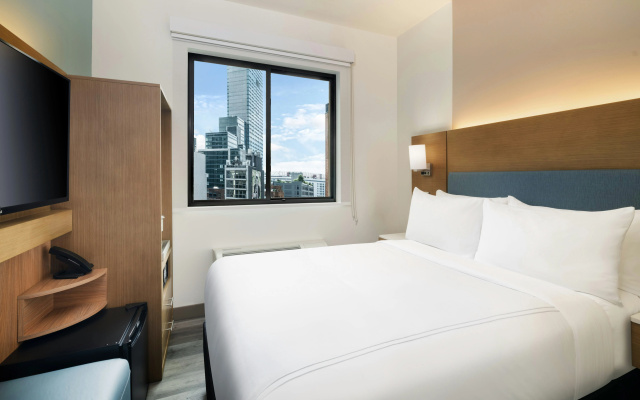 photo 4 of EVEN Hotel Long Island City - New York