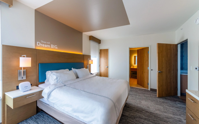 photo 3 of EVEN Hotel Rochester - Mayo Clinic Area by IHG