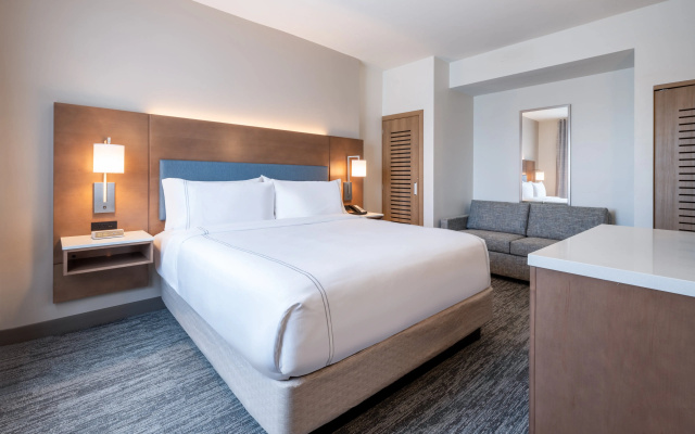 photo 4 of EVEN Hotel Miami - Doral Area, by IHG