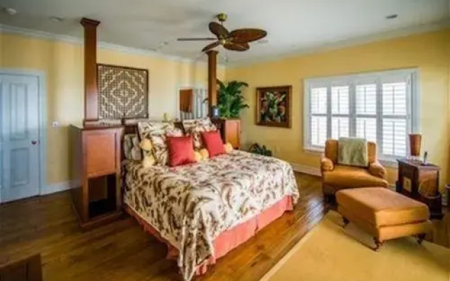 photo 2 of Luxury Homes by BeachTime Rentals Indian Rocks Beach