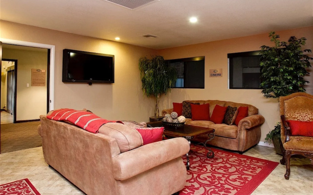 photo 2 of Exclusively Yours By Signature Vacation Rentals