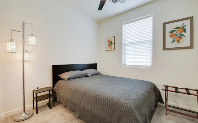 photo 4 of 1 Mi to Intel Campus! Chandler Townhome w/ Pools
