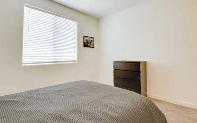photo 5 of 1 Mi to Intel Campus! Chandler Townhome w/ Pools