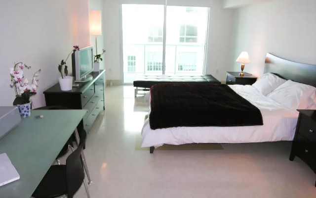 photo 4 of Executive Corporate Rental at (The Club At Brickell Bay)