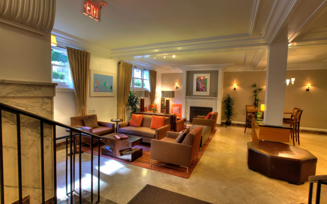 photo 3 of Executive Hotel Vintage Court