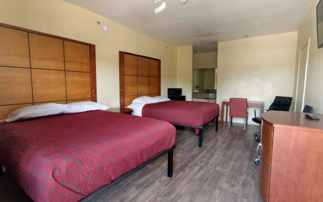 photo 3 of Executive Inn & Suites San Marcos, TX