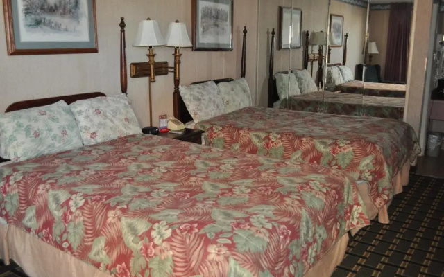 photo 2 of Executive Inn and Suites Springdale