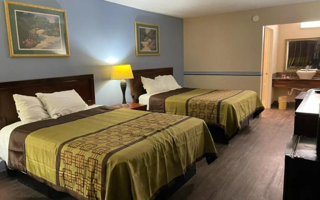 photo 3 of Executive Inn Ridgeway I 77