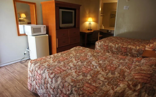 photo 5 of Executive Inn & Suites