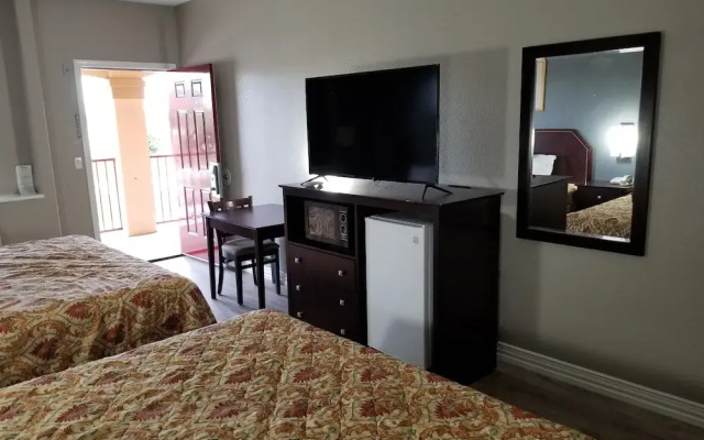 photo 2 of Executive Inn & Suites