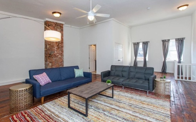 photo 4 of Expansive Loft Located in the Heart of Old City