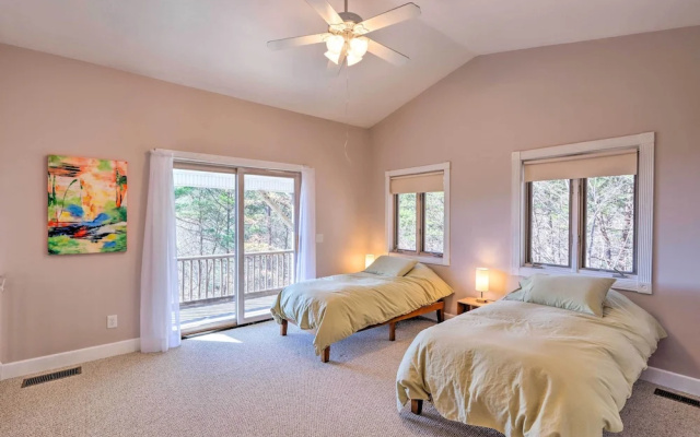 photo 5 of Expansive Murphy Retreat w/ Mountain Views!