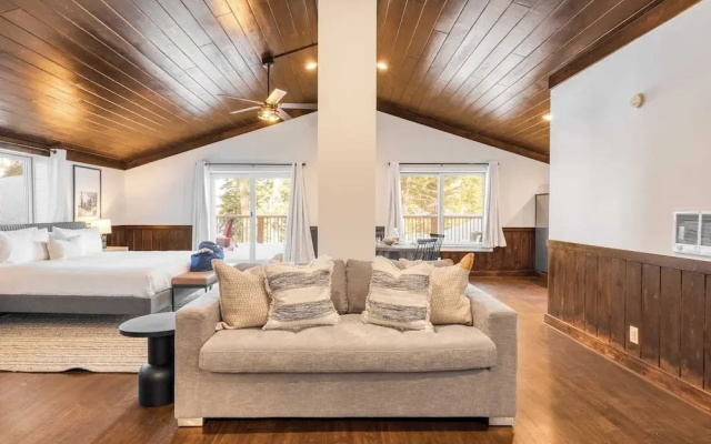 photo 4 of Explorer by Avantstay Close to Slopes! Game Room, Guest Suite, Hot Tub