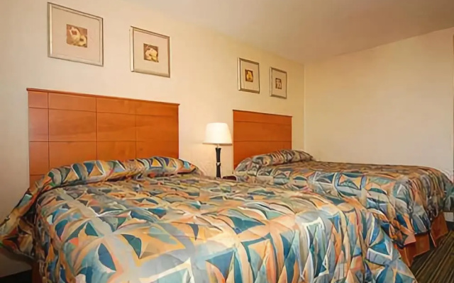 photo 5 of Express Inn