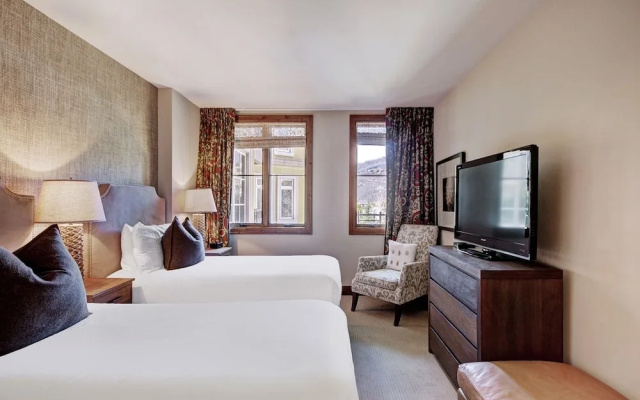photo 5 of 2BR Residence at the Ritz-Carlton with Valley View by RedAwning - Save 20% on 7+ Nights!
