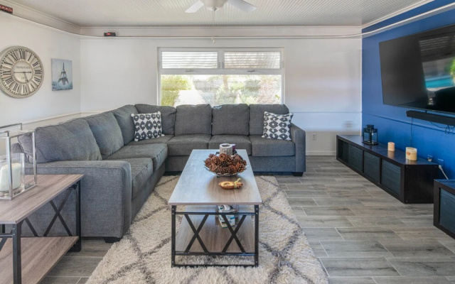 photo 2 of Exquisite 4BR Home near Old Town by WanderJaunt